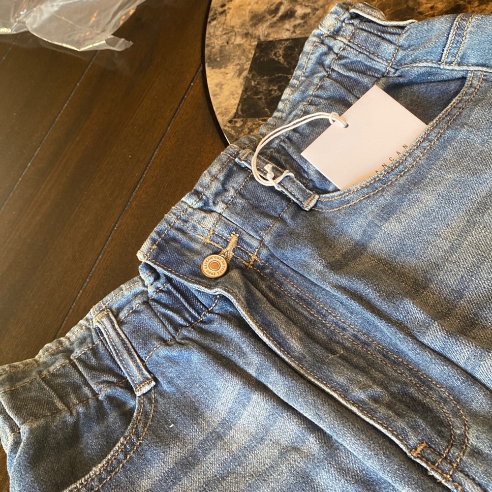 Women Kancan with tags